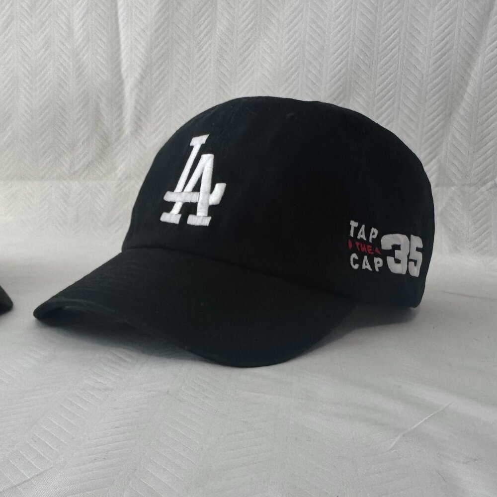 TWO LADodgers Tap The Cap 35 Hats|Lilly Pulitzer| Black Adjustable MLB NWT
